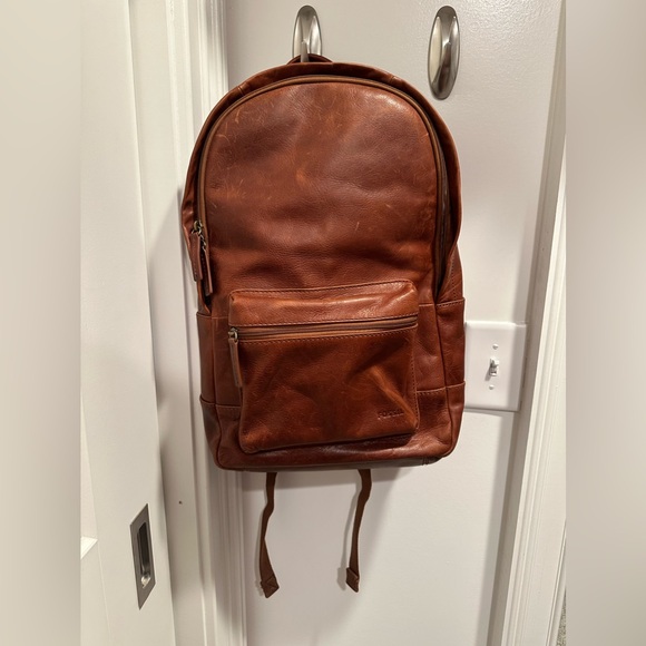 Genuine Leather Fossil Backpack - Picture 1 of 6